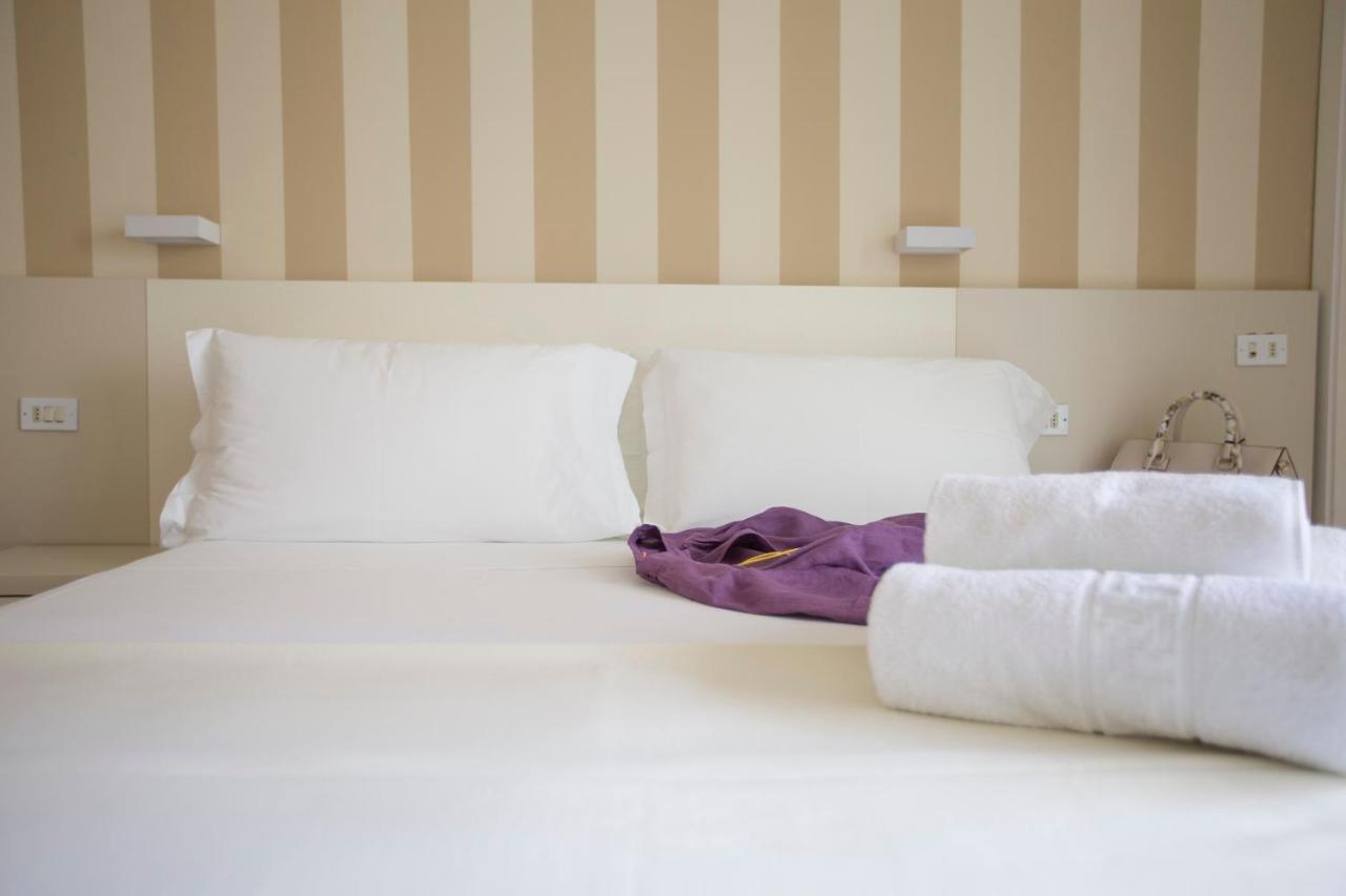 Hotel La Residenza Riccione Ngoại thất bức ảnh