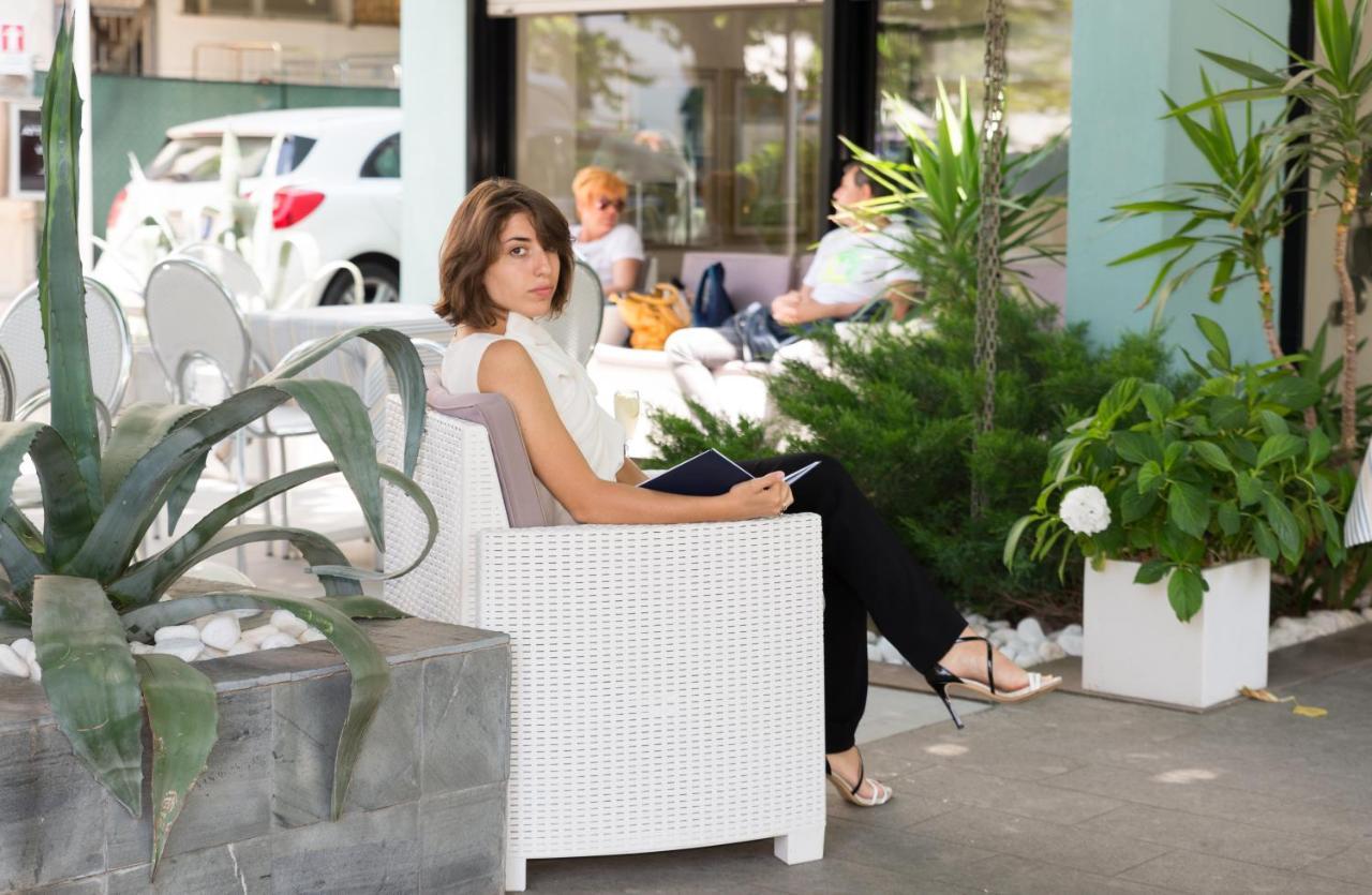Hotel La Residenza Riccione Ngoại thất bức ảnh