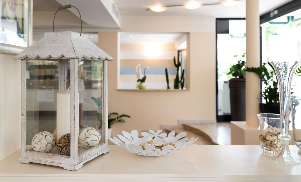 Hotel La Residenza Riccione Ngoại thất bức ảnh